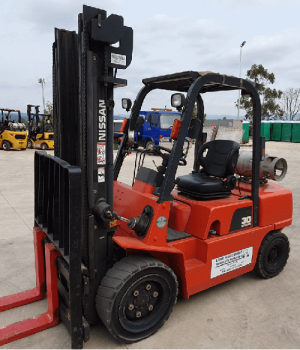 Nissan 3.0T Gas for sale or hire around Hunter and Central Coast region